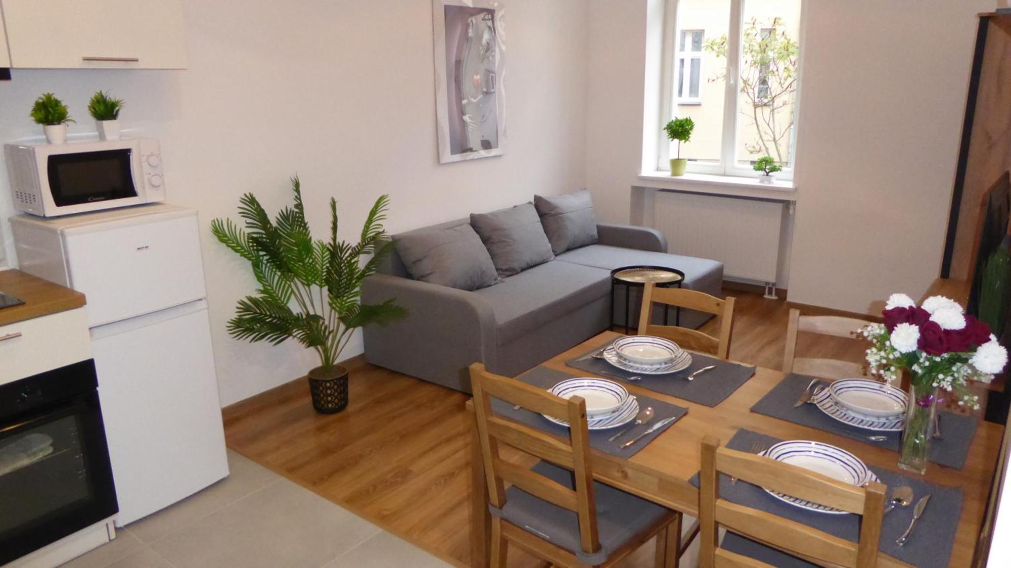 Apartament Love On 5 - Milosc Na 5 Legnica Buitenkant foto