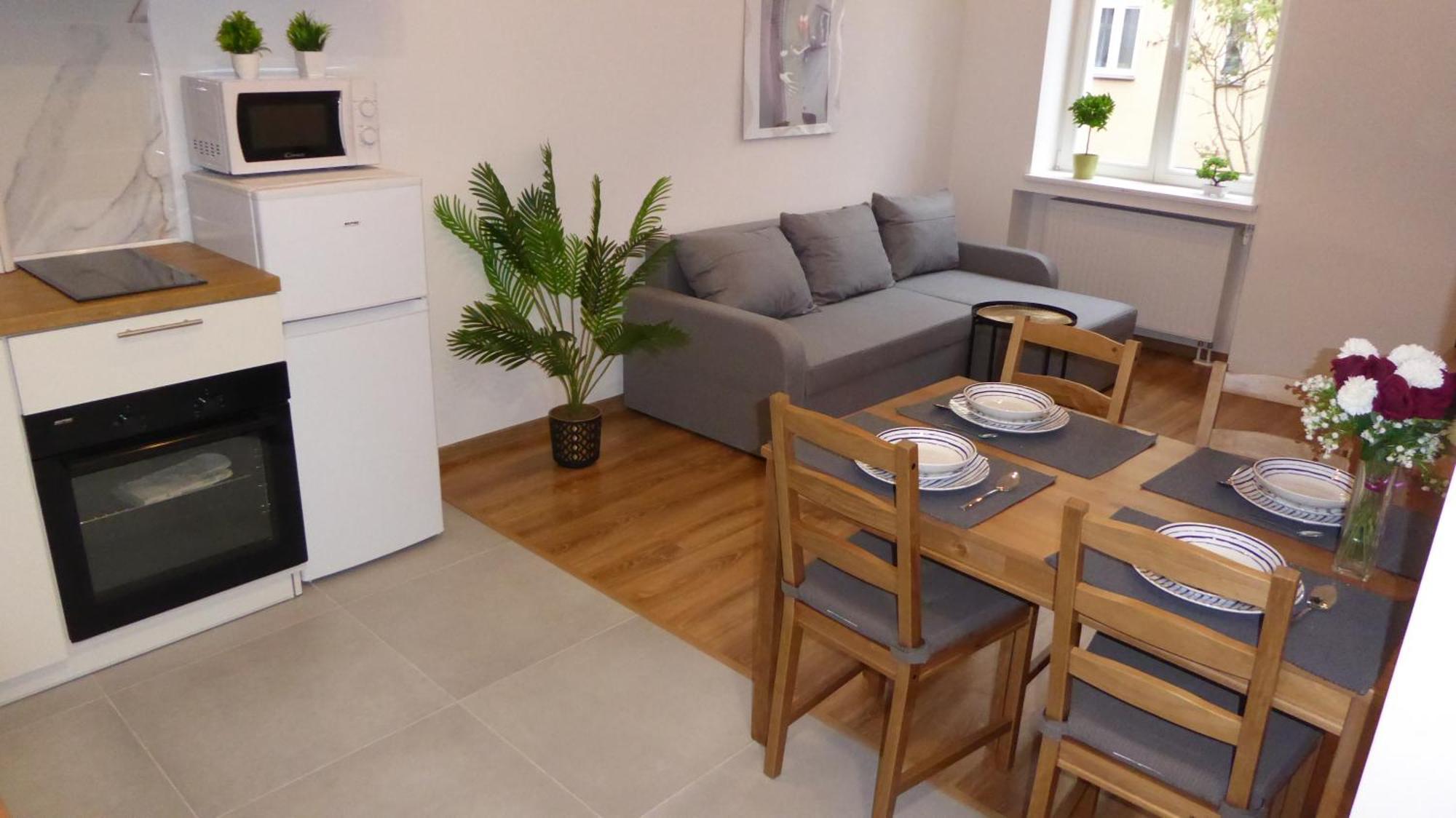 Apartament Love On 5 - Milosc Na 5 Legnica Buitenkant foto