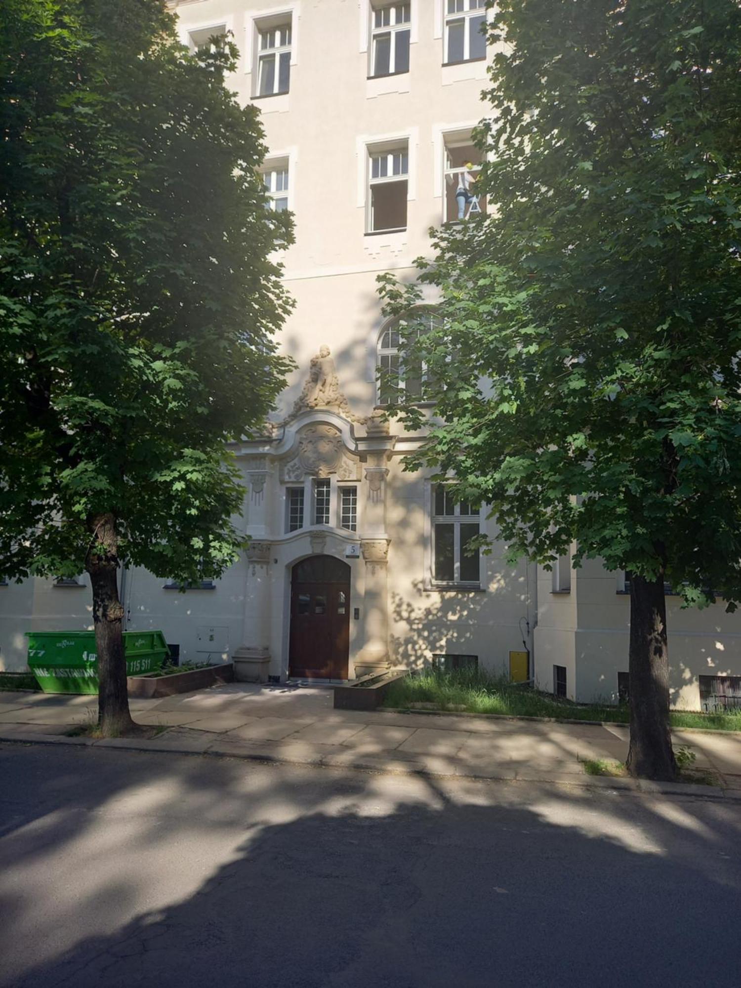 Apartament Love On 5 - Milosc Na 5 Legnica Buitenkant foto